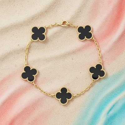 Sandy Bracelet Studio